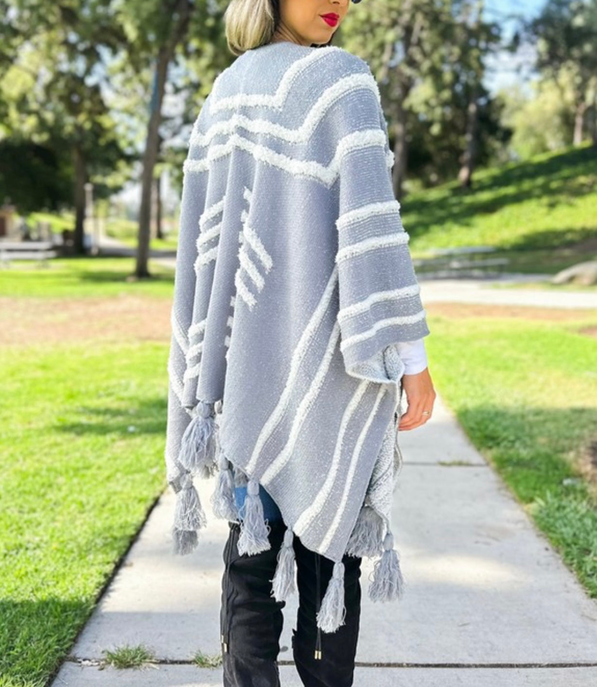 Kimono Western Tassel Chunky