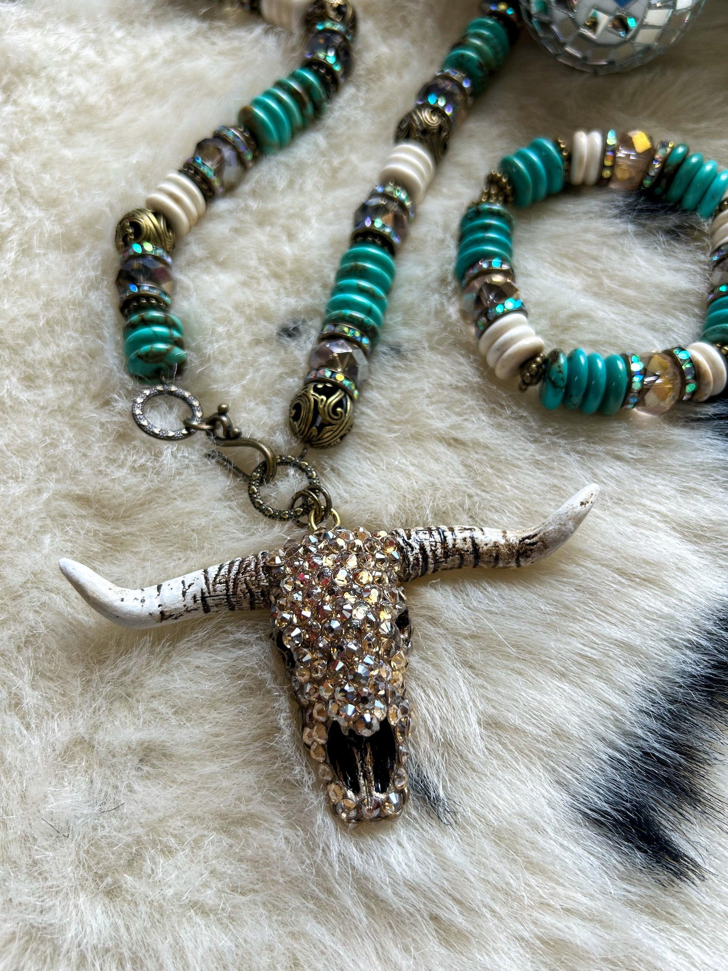 Rhinestone Longhorn Necklace - BeLoved Boutique