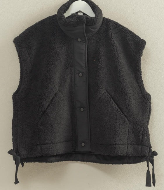 Oversized Sherpa Vest