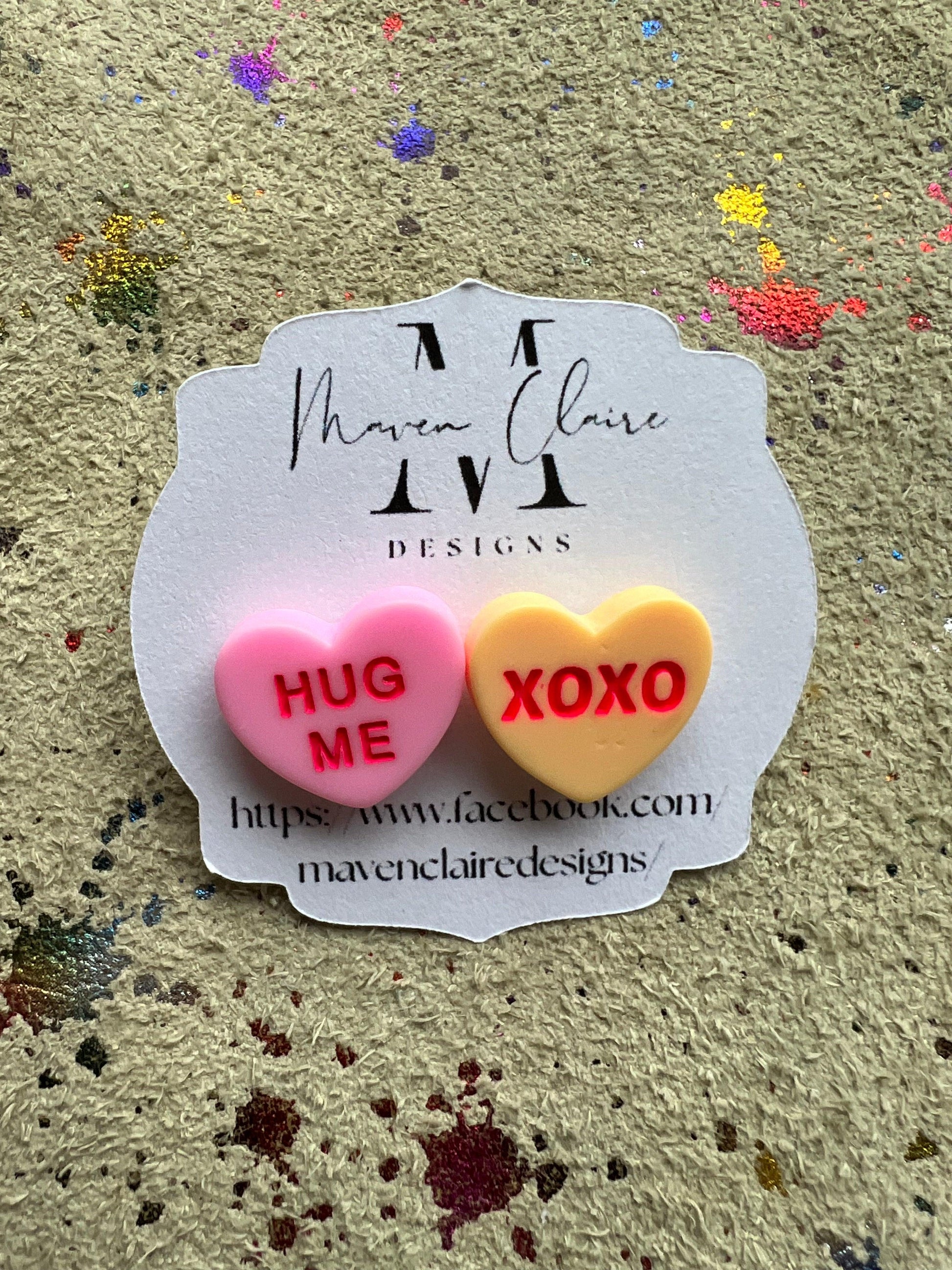 HUG ME Valentine Earrings - BeLoved Boutique 
