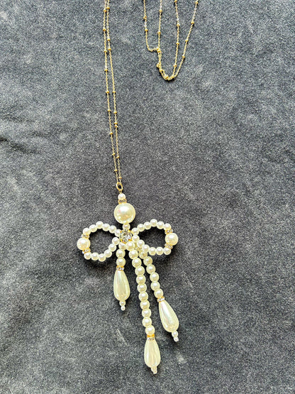 Pearl Bow Necklace - BeLoved Boutique 