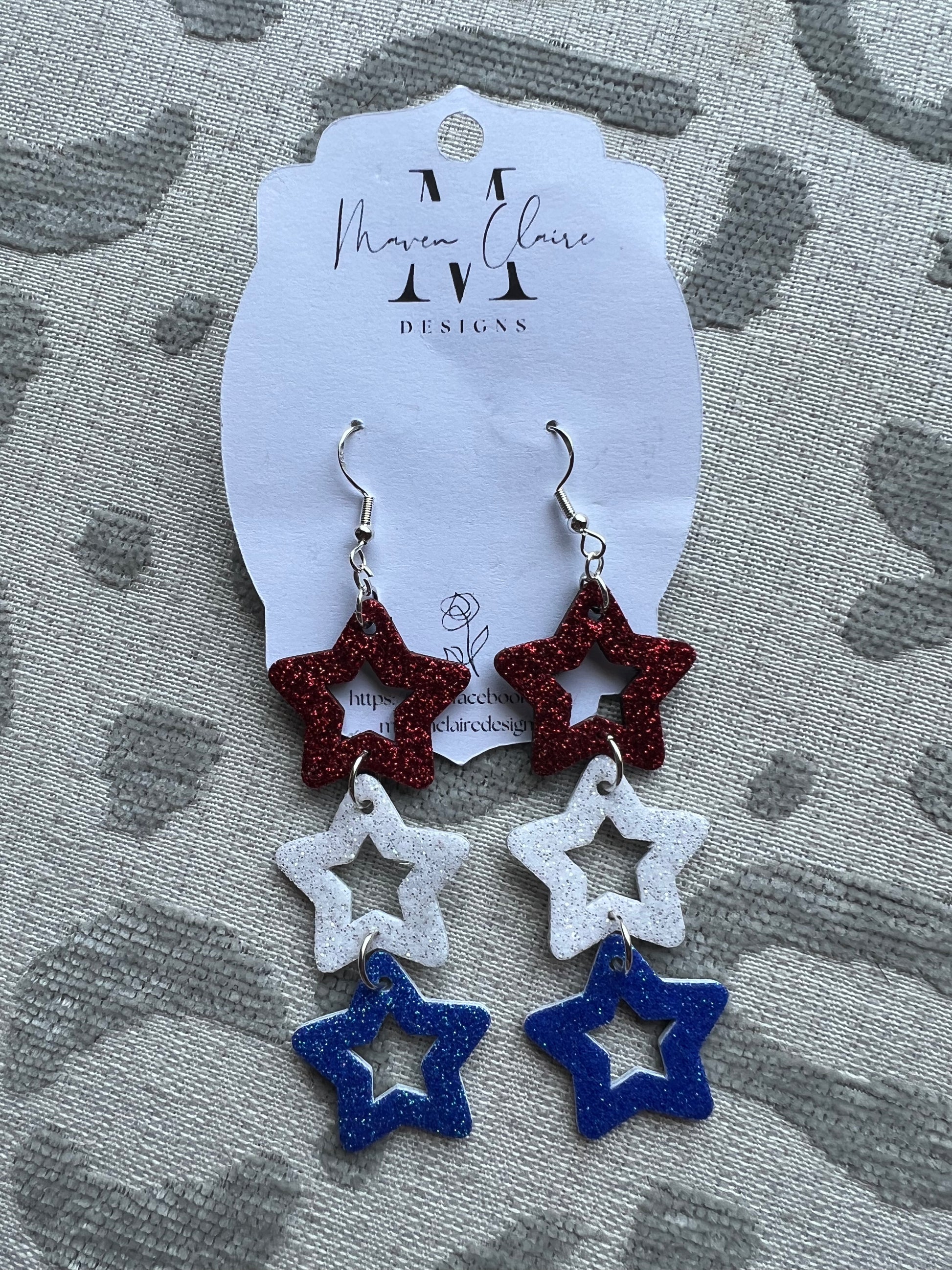 Star Dangle Earrings - BeLoved Boutique 